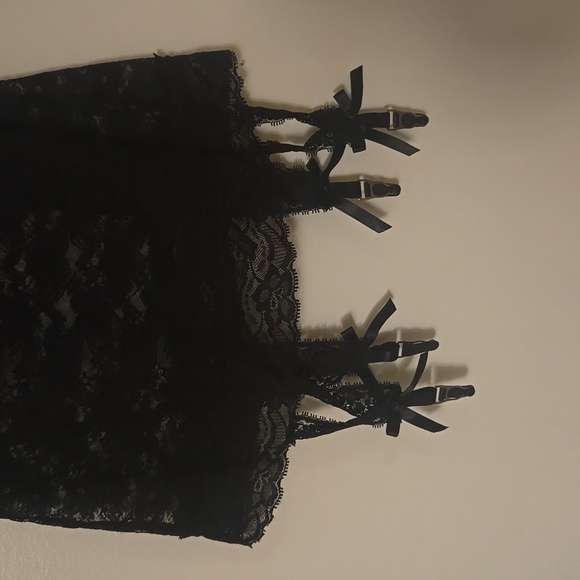 Stylish Black Lace Lingerie bustier with Garters – Size L - Picture 3 of 12